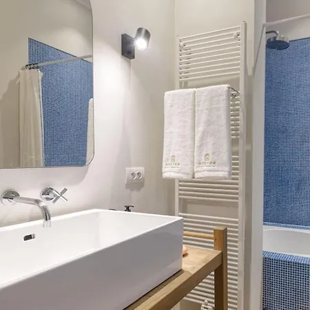 Daire Luxurious 3 Bedrooms Center *