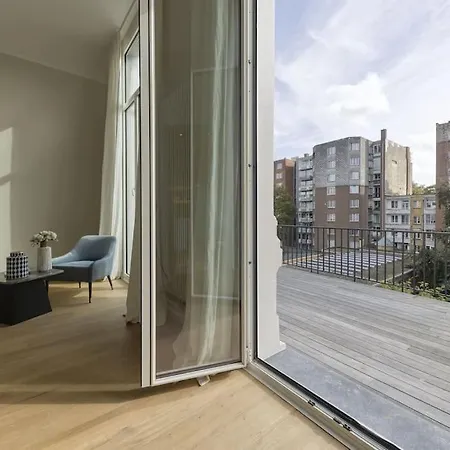 Luxurious 3 Bedrooms Center * Antwerp
